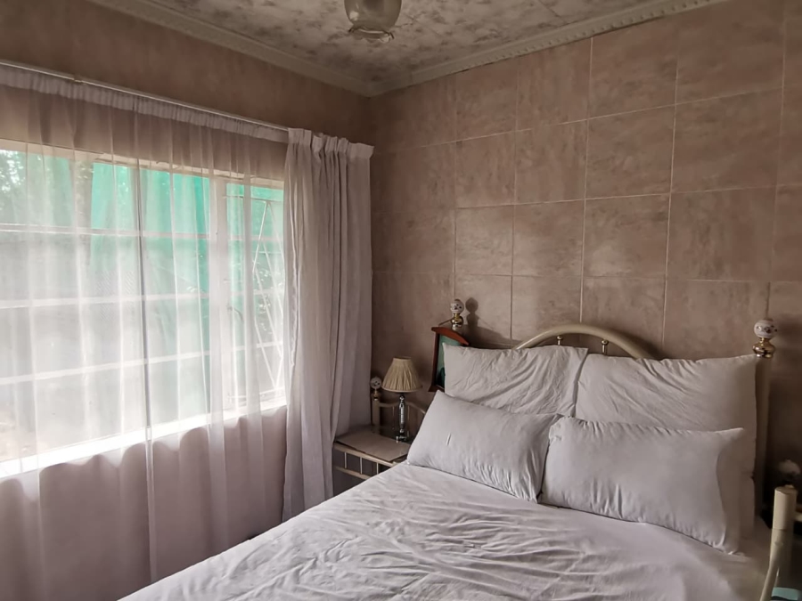 4 Bedroom Property for Sale in Lethlabile North West